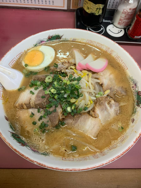 「みそチャーシュー大盛り」@朱雀ラーメンの写真