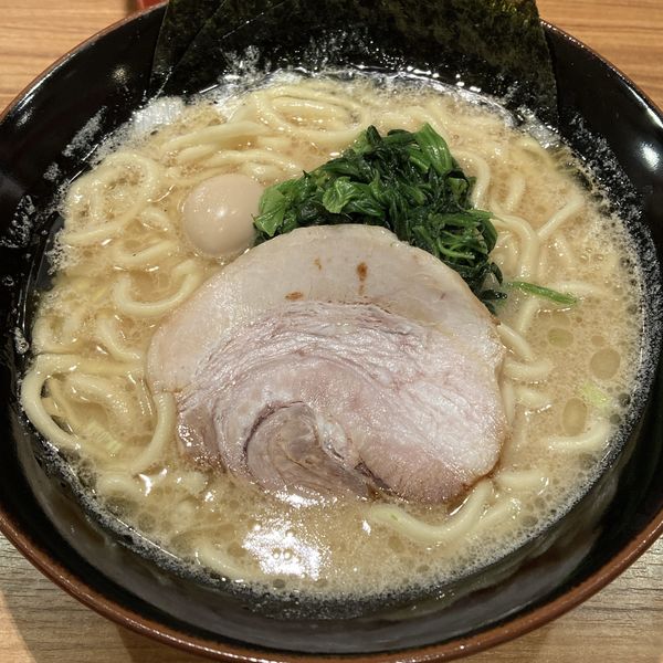 「ラーメン」@横浜家系ラーメン 豊島家の写真