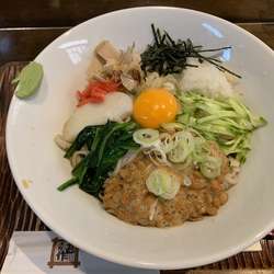 納豆そば大盛 990円