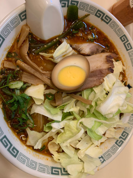 「味噌柱花ラーメン＋キャベツ」@桂花ラーメン 東口駅前店の写真