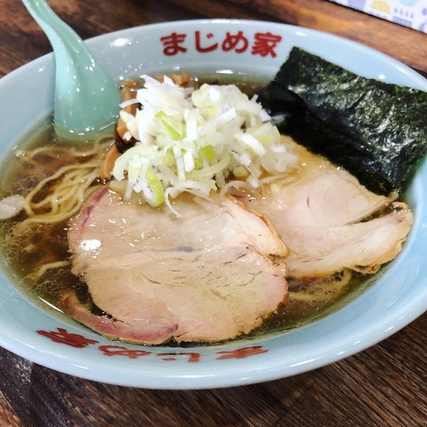 「中華そば」@豚骨醤油ラーメン まじめ家の写真