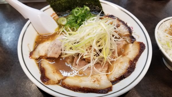 「霜降りハルピンチャーシュー麺」@ハルピンラーメン 松本並柳店の写真