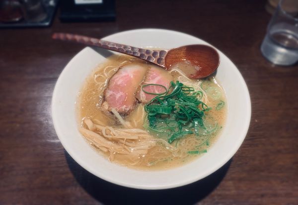 「博多らぁめん（￥720）」@麺処 むささんじんの写真