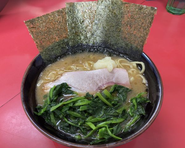 「ラーメン 並＋ホウレン草」@田上家の写真