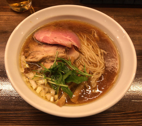 「鶏しょうゆ（850円）」@麺や一芯の写真