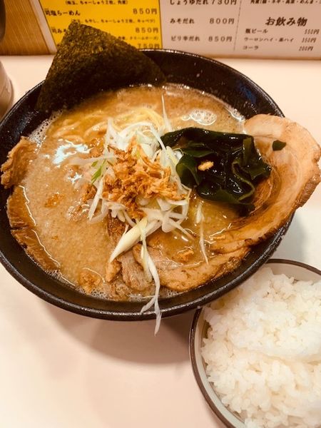 「チャーシューメン 800円　ランチライス付き」@らーめん 司の写真