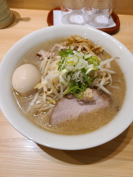「味噌ラーメン¥850+煮玉子150+もやし¥50」@三ん寅の写真