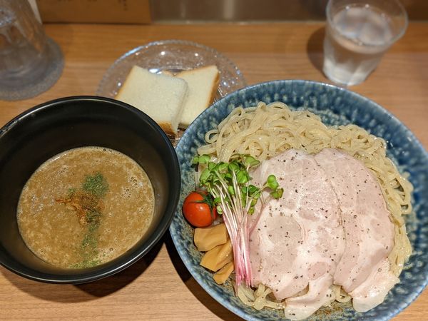 「限定シャンピニオンつけsoba特盛」@鶏Soba Toraやの写真