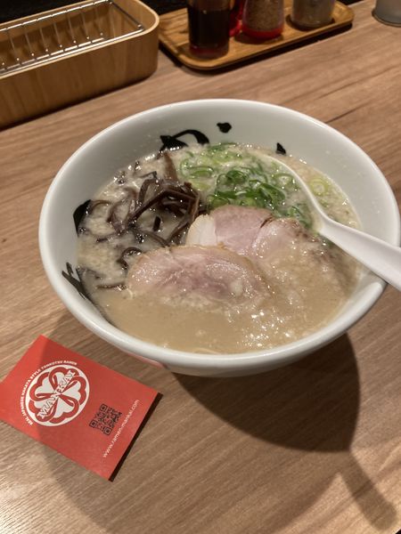 「純とん790円」@博多純系豚骨らーめん まんかい 福岡空港店の写真