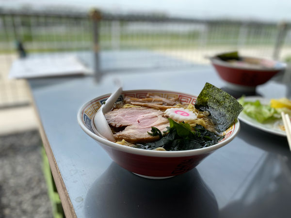 「昭和の中華そば　大盛」@拉麺 時代遅れの写真