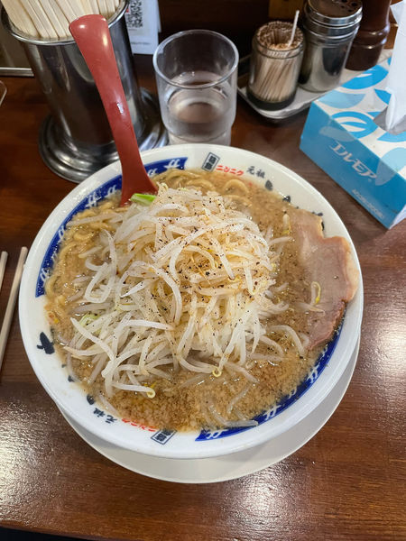 「ラーメン醤油　¥720」@らーめん大 中野店の写真