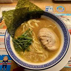 土日家らあめん