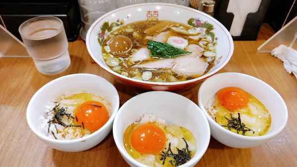 「醤油味玉・大盛・玉子かけ丼・ラー玉子かけ油丼・トリュフ玉子丼」@MENクライの写真