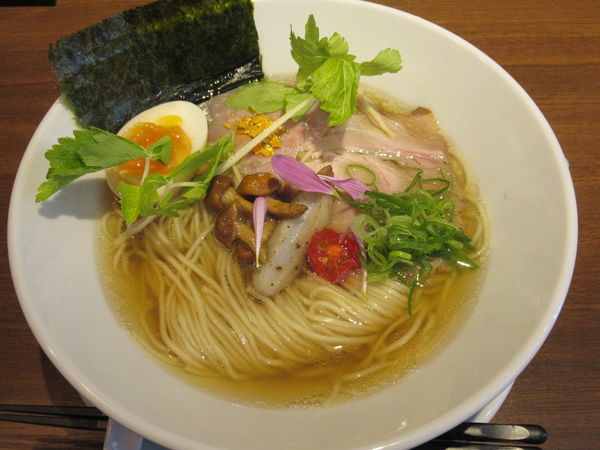 「【限定】和牛と煮干しのラーメン（1,000円）」@らあめん あじるくの写真