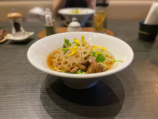 「松茸と水(窯焼き肉盛り)」@論露に不二の写真