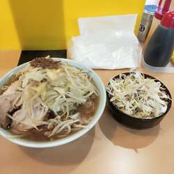 ラーメン　チャーネギ丼