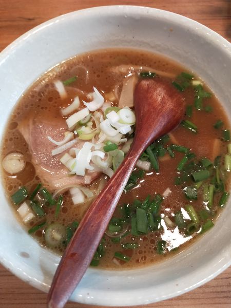 「醤油らーめん」@ジョニーヌードルの写真