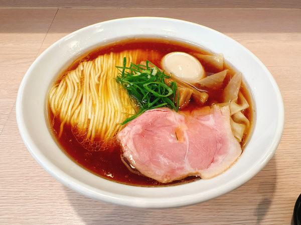 「醤油らーめん」@麺笑巧真の写真