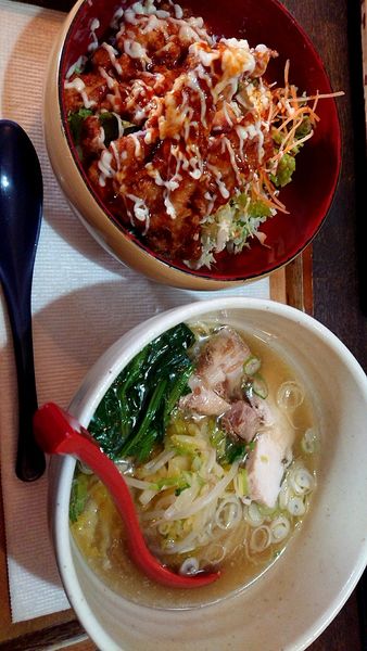 「ランチ麺セット(880円税込)」@らーめん食堂HITOTSUKIの写真