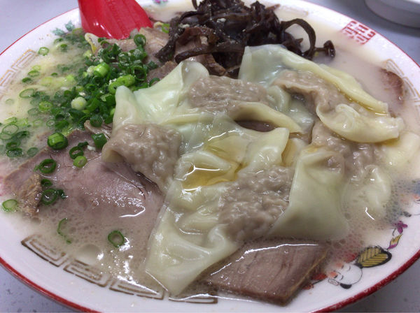 「チャーシューワンタンメン」@九州ラーメン 友理 本店の写真