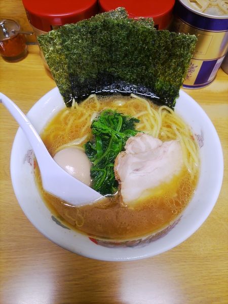 「ラーメン+味玉」@たかさご家 本店の写真