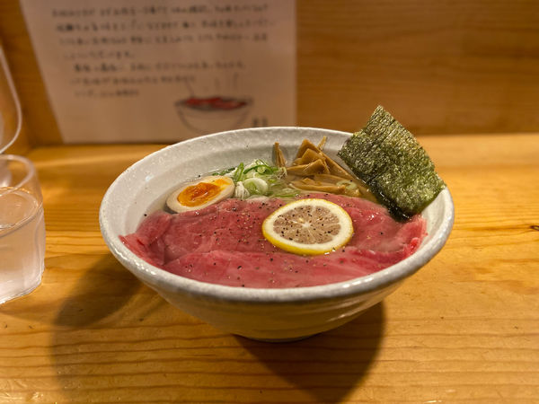 「飛騨牛とび肉塩そば、飛騨牛串」@中華そば専門店 M ～エム～の写真
