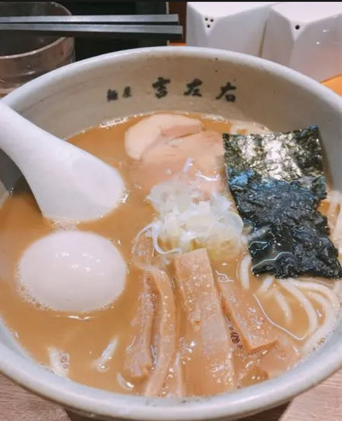 「味玉らーめん」@麺屋吉左右の写真