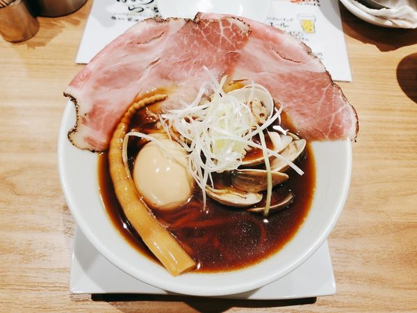 「はまぐりラーメン」@くそオヤジ最後のひとふり 高槻店の写真