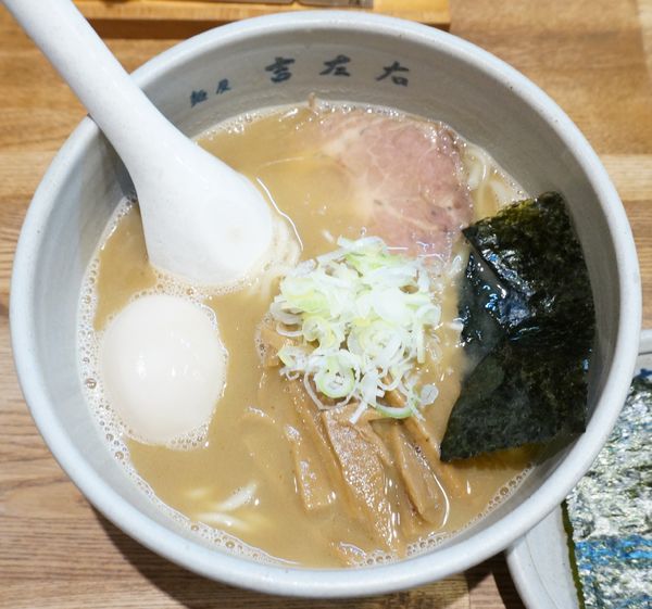 「味玉らーめん＋のり」@麺屋吉左右の写真