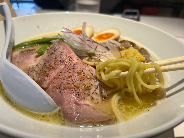 「鶏白湯　極　1280円」@鶏そば朱雀の写真