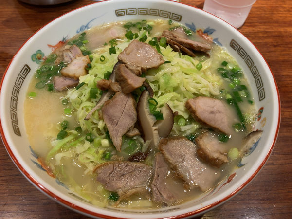 「ラーメン　チャーシュー入り」@こむらさき アミュプラザ店の写真