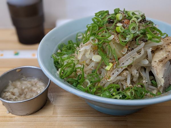 「塩汁なしラーメン小」@ラーメン工藤の写真