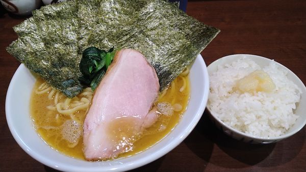 「らーめん もも¥800+のり¥100+ライス¥100-」@らーめん飛粋の写真