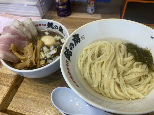 「特製昆布水つけめん」@自家製中華そば 麺の虜の写真