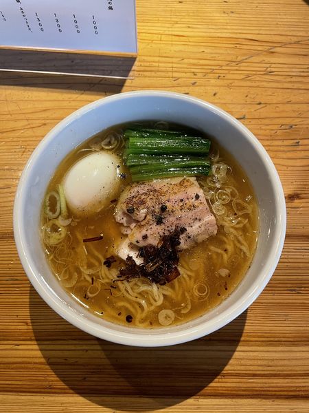 「地鶏そば 塩」@麺処 図鑑の写真