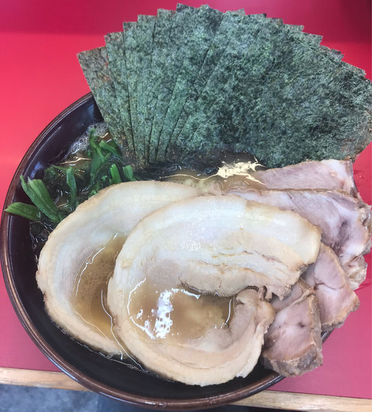 「チャーシュー麺 バラチャーTP」@横浜ラーメン 相馬家の写真
