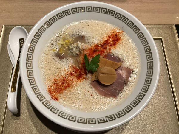 「鯛白湯とろり　880円」@鯛白湯らーめん ○de▽の写真