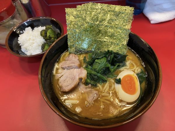 「特製らーめん（ライス無料）」@らーめん 谷瀬家 新橋店の写真