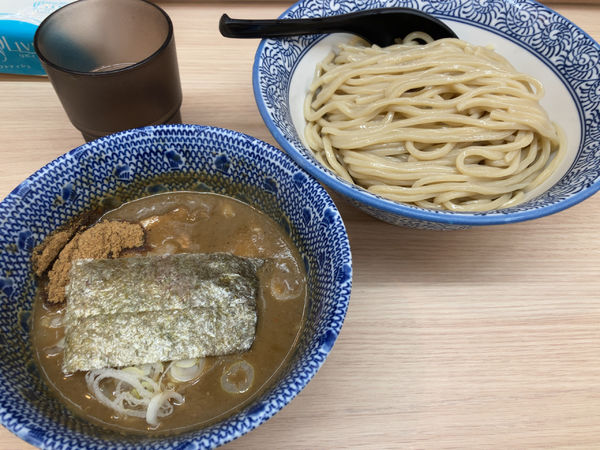 「つけめん中」@狼煙 大宮店の写真