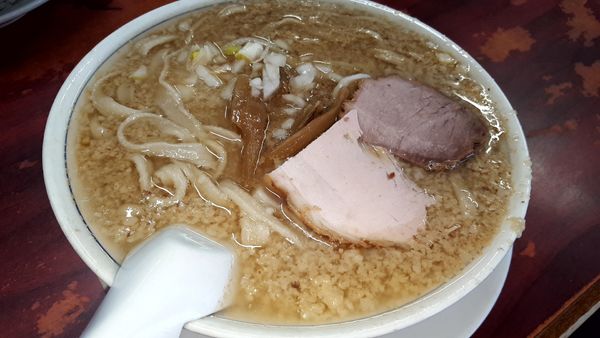 「中華そば 850円」@杭州飯店の写真