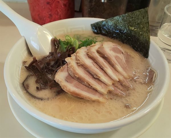 「叉焼拉麺（800円）」@博多天神 池袋店の写真