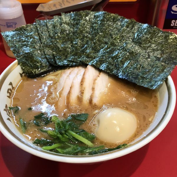 「得増しラーメン（並）¥1,100」@ラーメン濱野家の写真