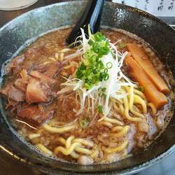 らーめん　※サービス券で５００円