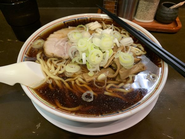 「中華そば680+大盛100　780円」@丸中華そばの写真