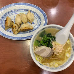 上湯半麺  焼餃子