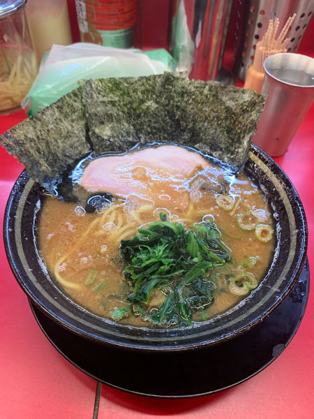 「ラーメン(麺硬め)」@柏 王道家の写真