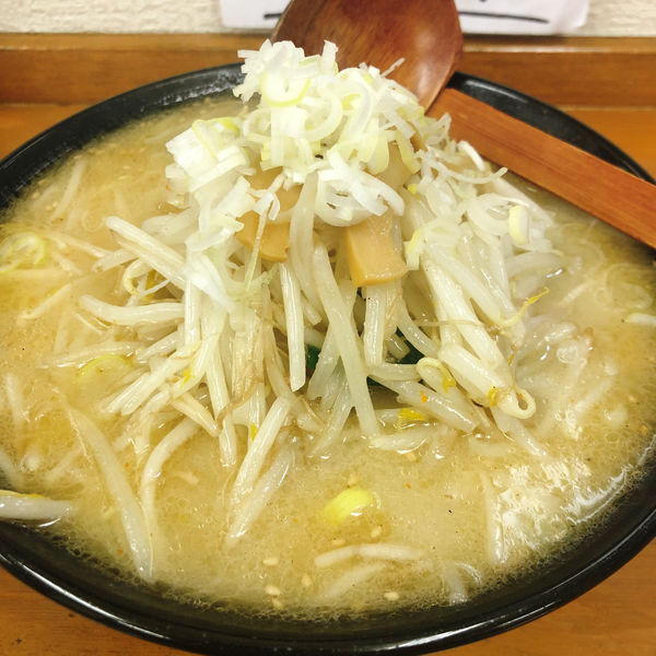 「味噌ラーメン 750円」@手打ちラーメン 鈴音の写真