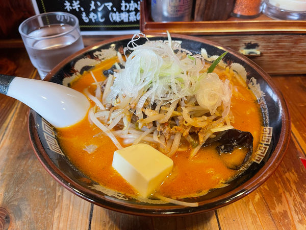 「味噌オロチョン＋バター」@北海道らーめん ひむろ 稲毛店の写真