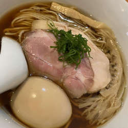 味玉醤油らぁ麺