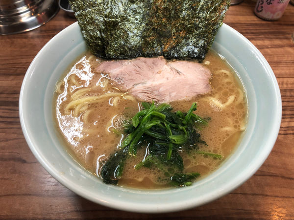 「らーめん」@横浜ラーメン 武蔵家 板橋店の写真